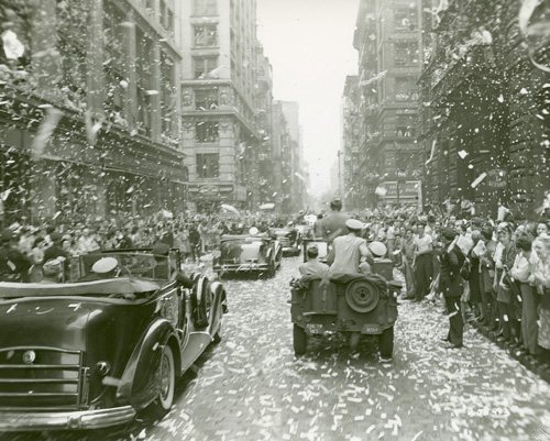 Dwight Eisenhower welcomed home in Broadway tickertape parade