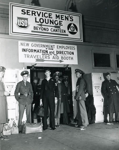 Soldiers at Union Station